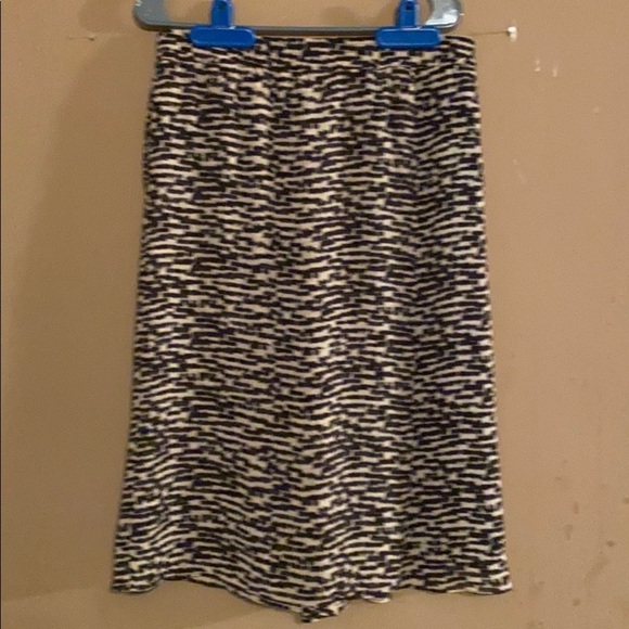 LINEA BY LOUIS DELL OLIO SKORT R - Picture 2 of 5